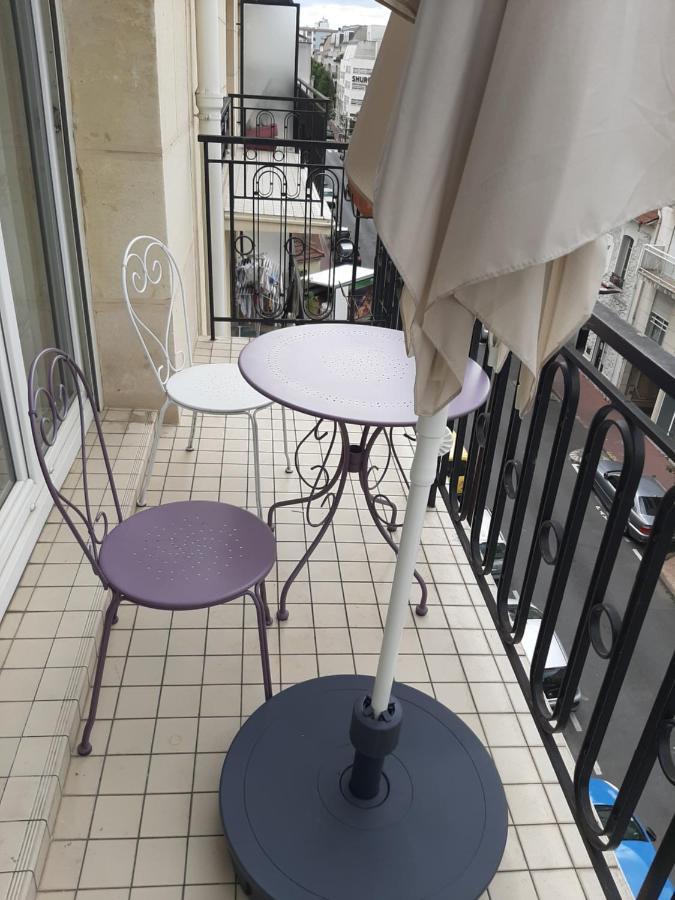 Appartement Cosy De Centre Ville Charenton-le-Pont Exteriör bild